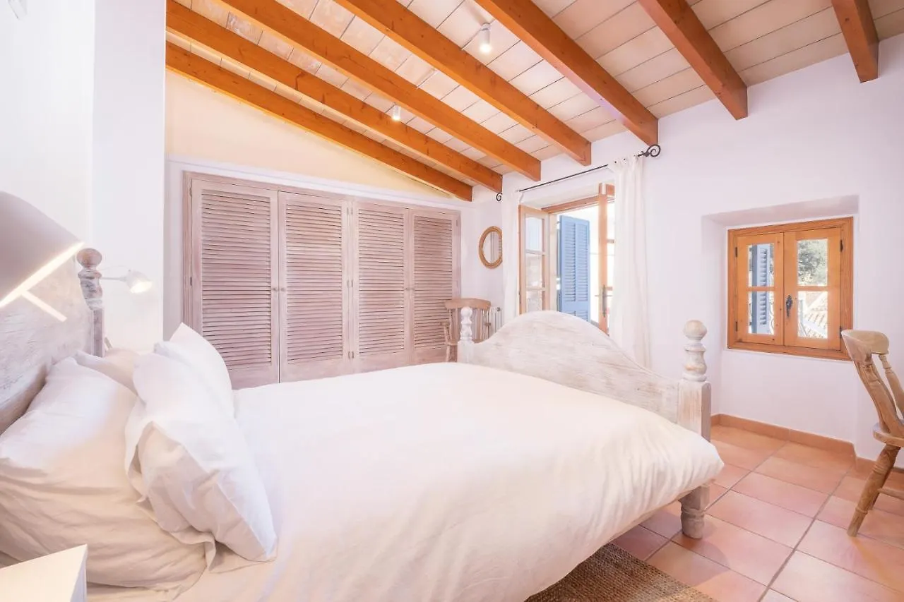 Townhouse Can Neri By Sunvillas Mallorca Pollenca Holiday home